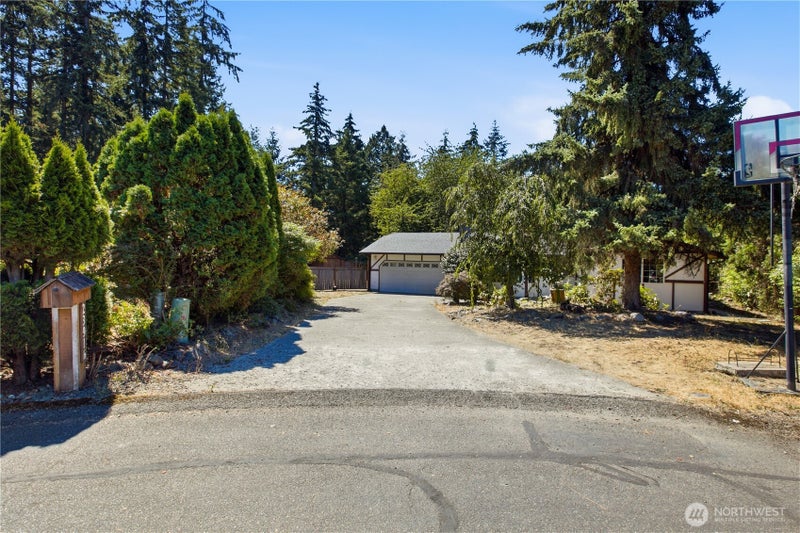 23916 65th Avenue Ct E