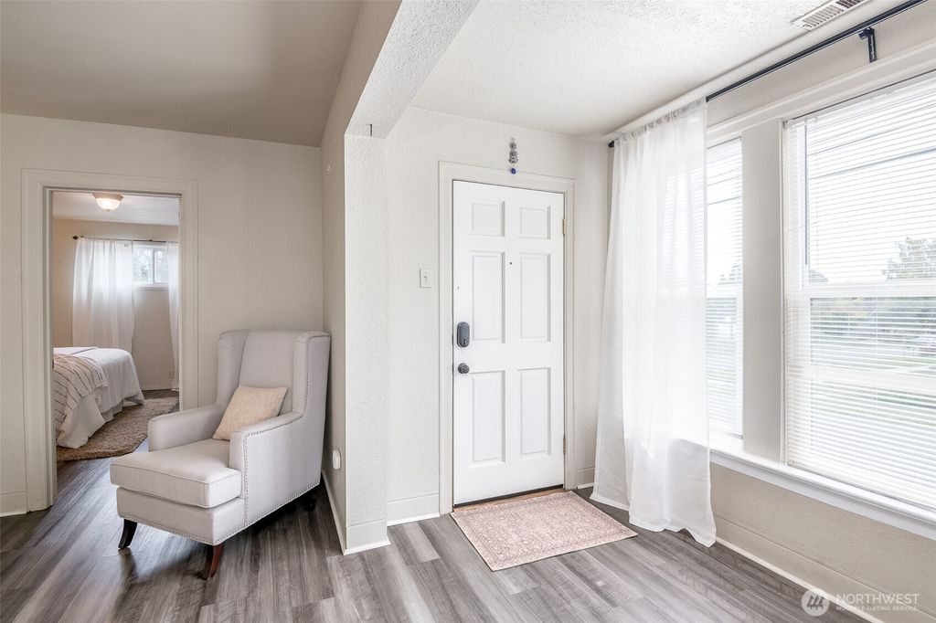 Photo of 4020 S Asotin Street, Tacoma, WA 98418 (MLS # 2442906)