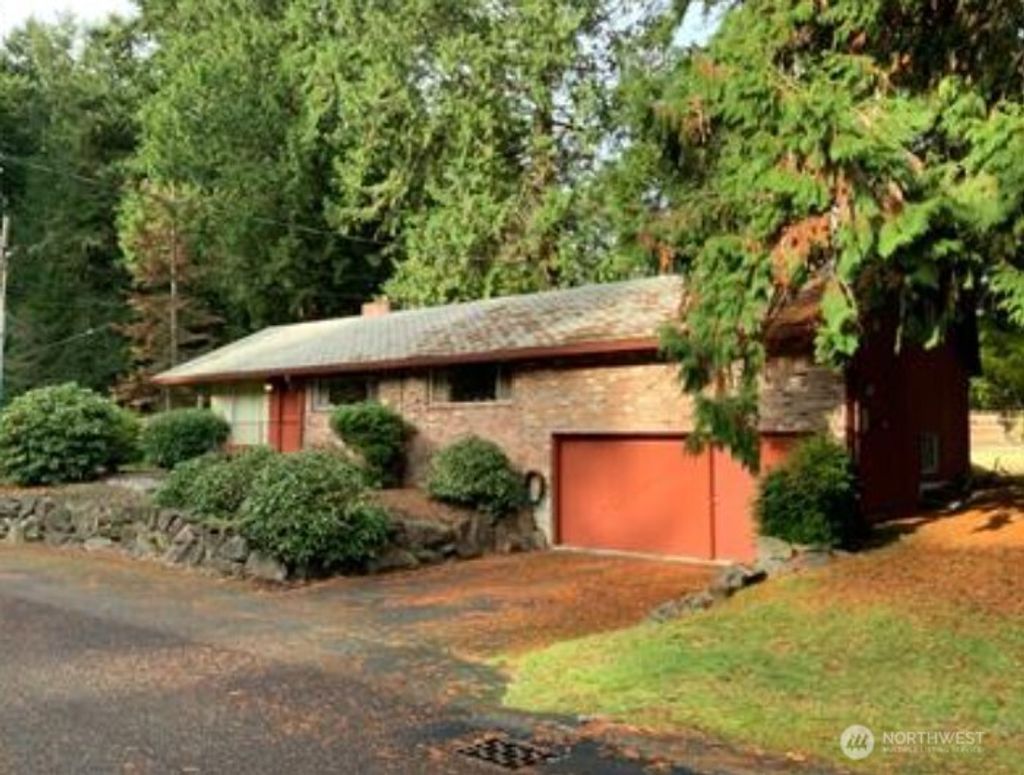 Photo of 19104 17th Avenue NW, Shoreline, WA 98177 (MLS # 2406810)