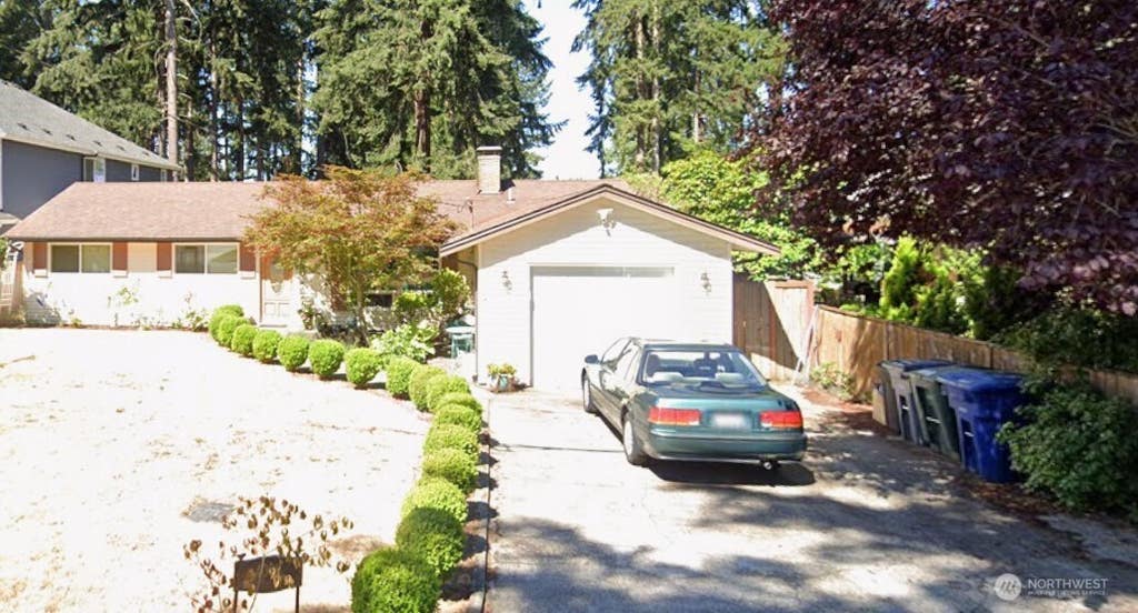 Photo of 4009 139th Avenue SE, Bellevue, WA 98006 (MLS # 2551524)