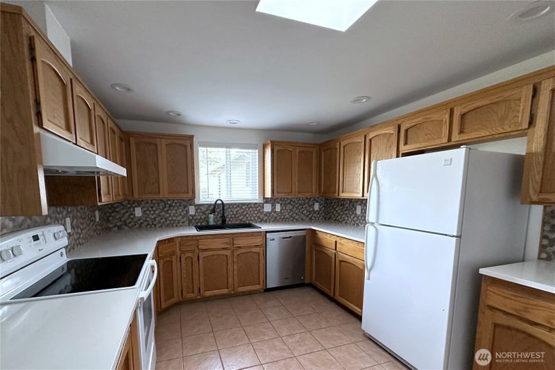 1226 Dewey Drive