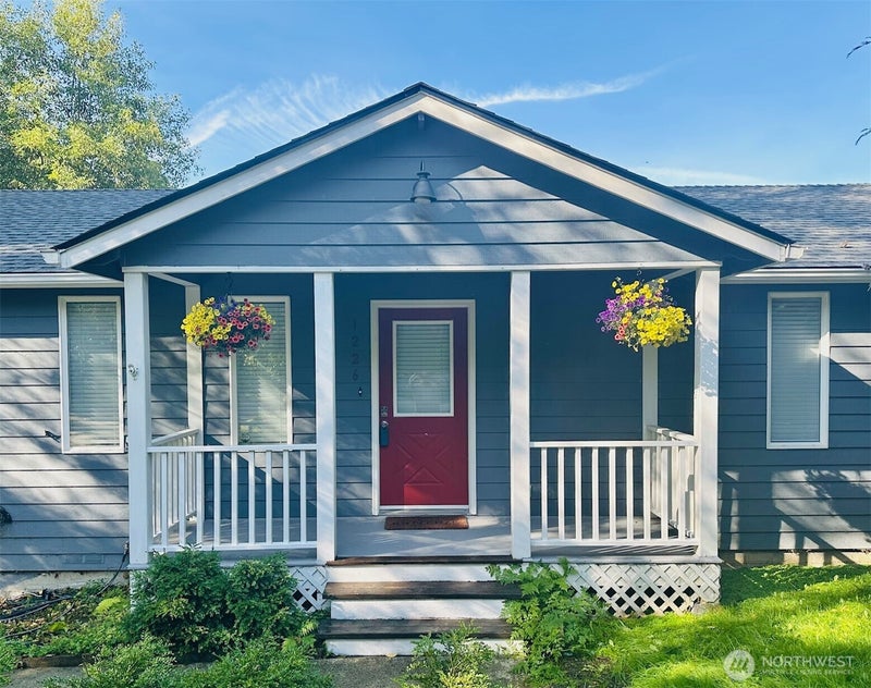 1226 Dewey Drive