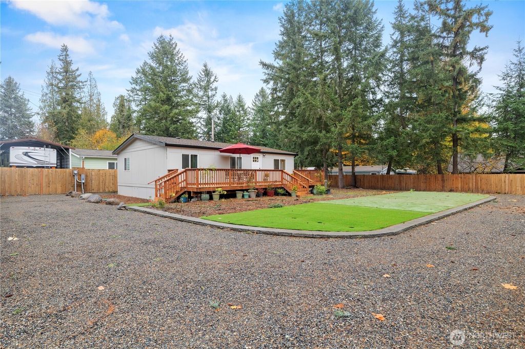 Photo of 27428 Witte Rd Se Rd, Maple Valley, WA 98038 (MLS # 2452946)