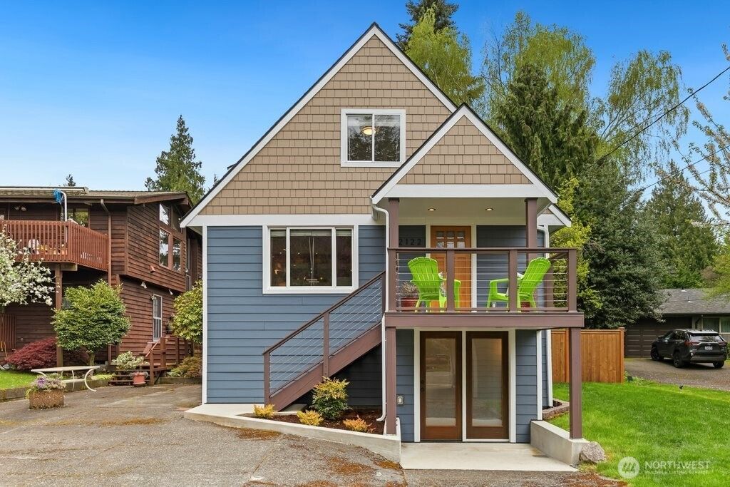 Photo of 2122 N 128th Street, Seattle, WA 98133 (MLS # 2512316)