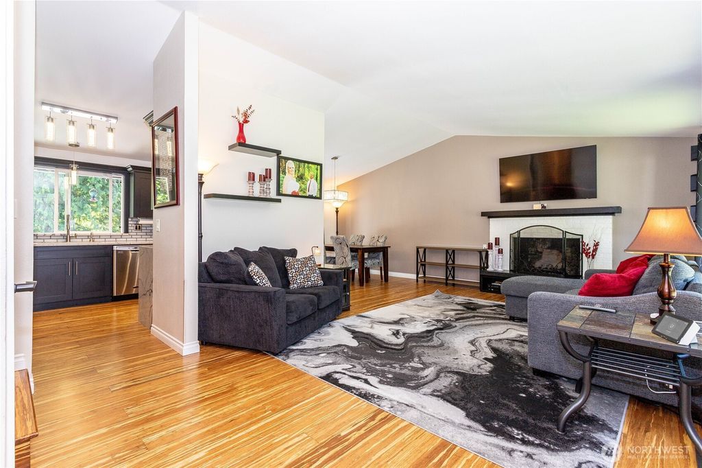 Photo of 18809 SE 292nd Place, Kent, WA 98042 (MLS # 2388847)