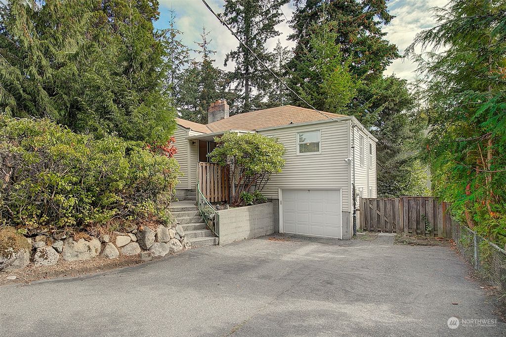 Photo of 14356 Evanston Avenue N, Seattle, WA 98133 (MLS # 2294180)