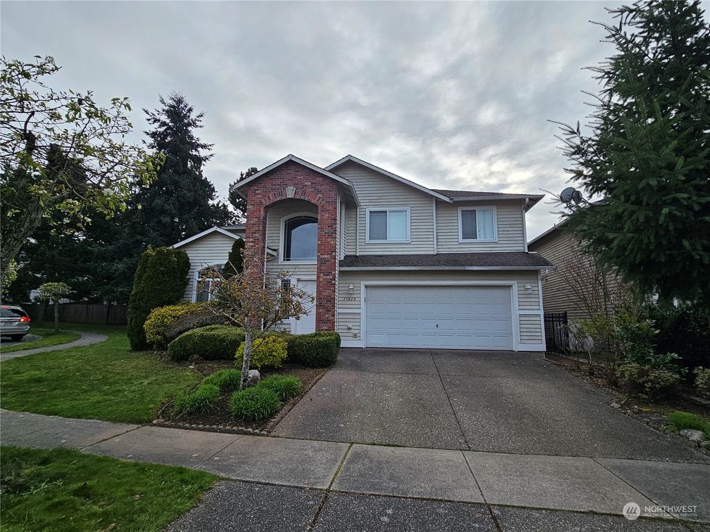 Photo of 17619 13th Avenue W, Lynnwood, WA 98037 (MLS # 2234381)