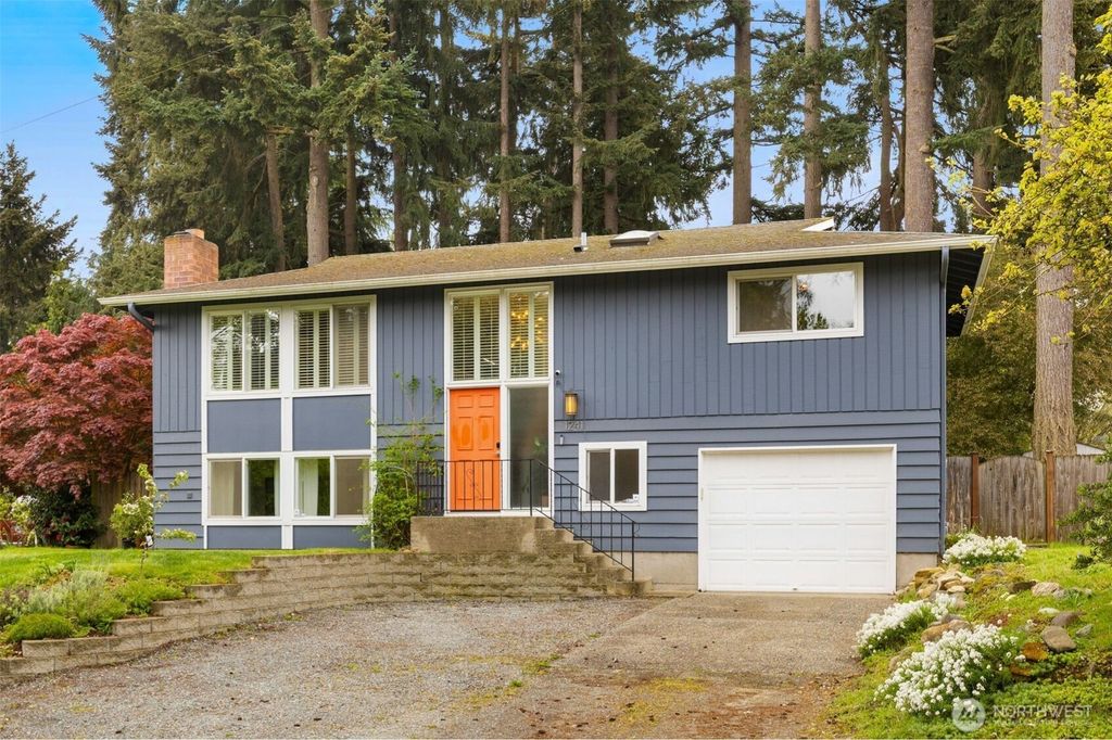 Photo of 1241 S 129th Street, Burien, WA 98168 (MLS # 2516008)