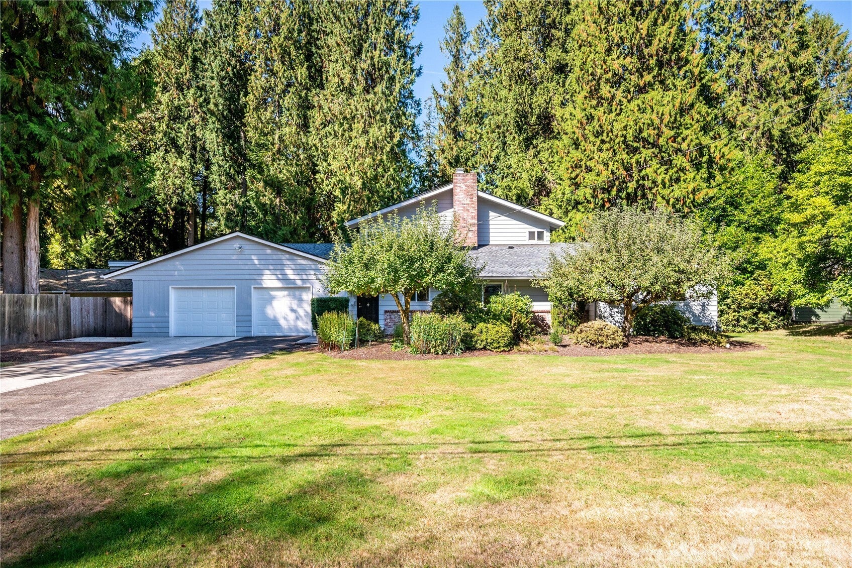2949 Laurel Road