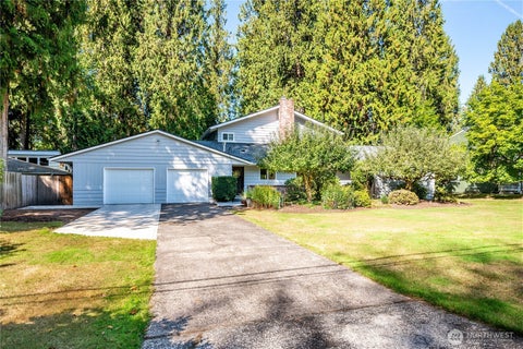 Photo of 2949 Laurel Road, Longview, WA 98632 (MLS # 2588031)