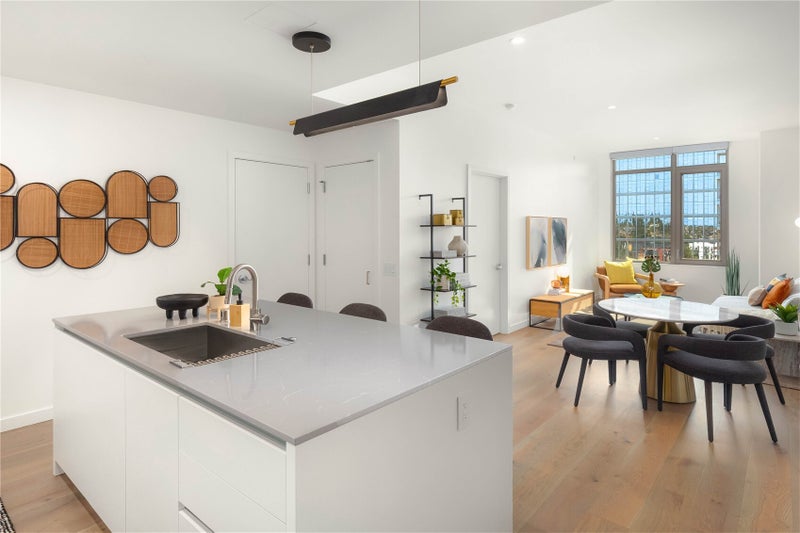 10232 NE 10th Street 1008