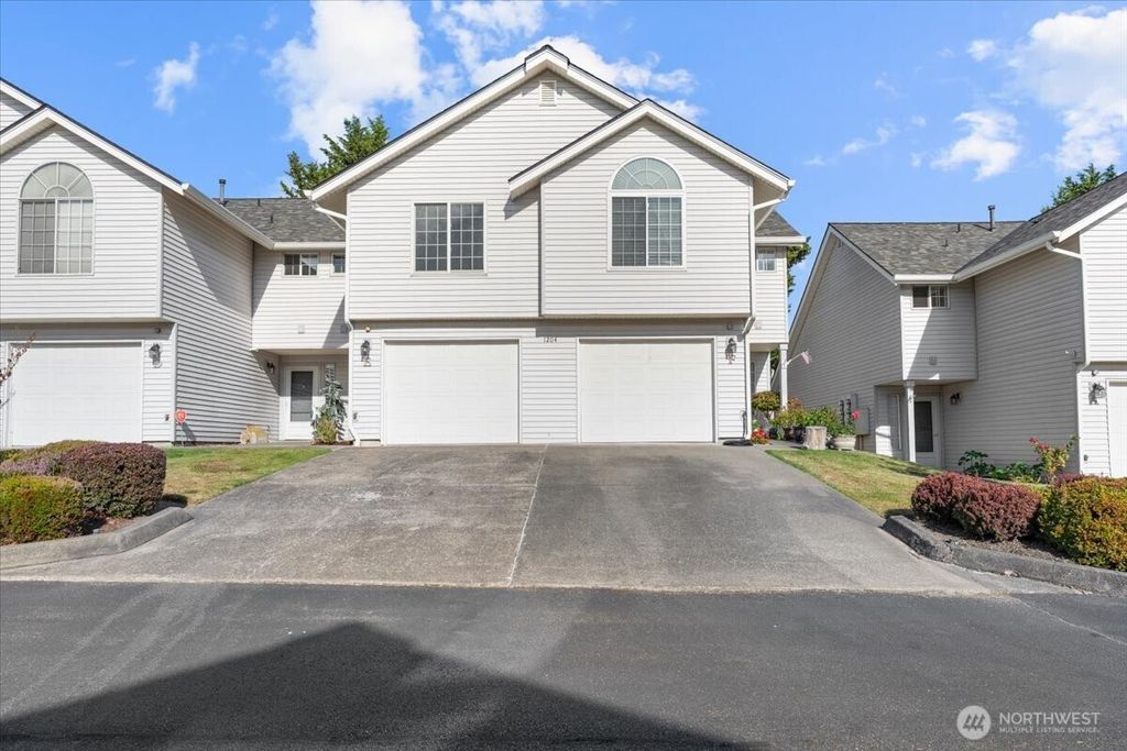 Photo of 1204 24th Avenue Ct #E27, Milton, WA 98354 (MLS # 2419254)