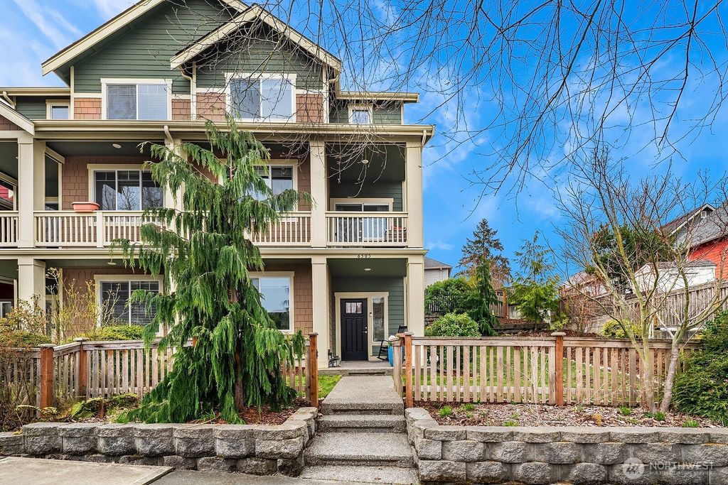 Photo of 6505 31st Avenue SW, Seattle, WA 98126 (MLS # 2348265)