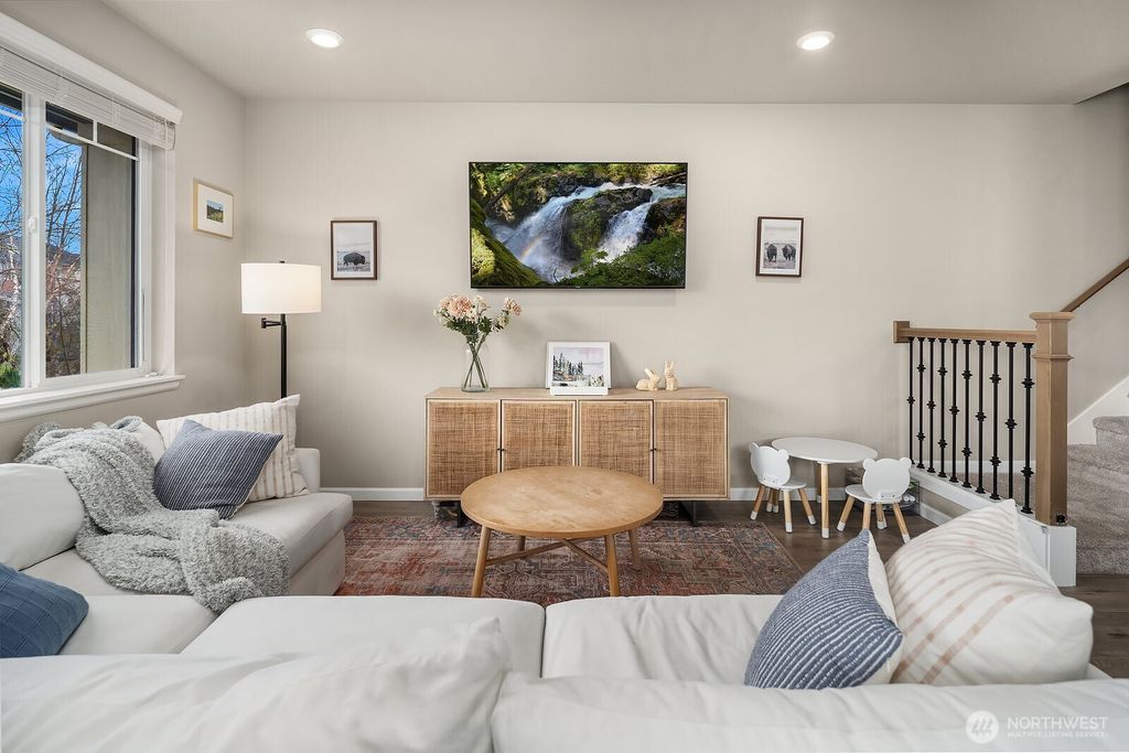 Photo of 6505 31st Avenue SW, Seattle, WA 98126 (MLS # 2348265)