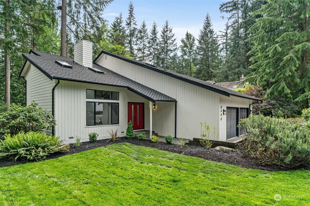 Photo of 2428 145th Place SE, Mill Creek, WA 98012 (MLS # 2072728)