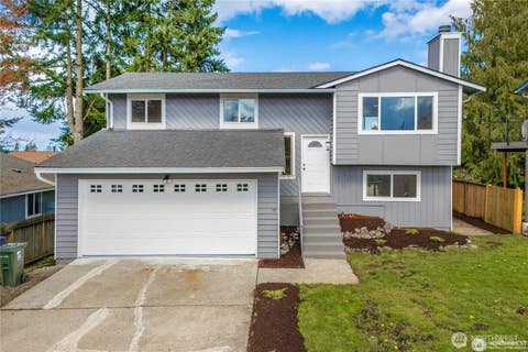 Photo of 5033 37th Street NE, Tacoma, WA 98422 (MLS # 2570971)