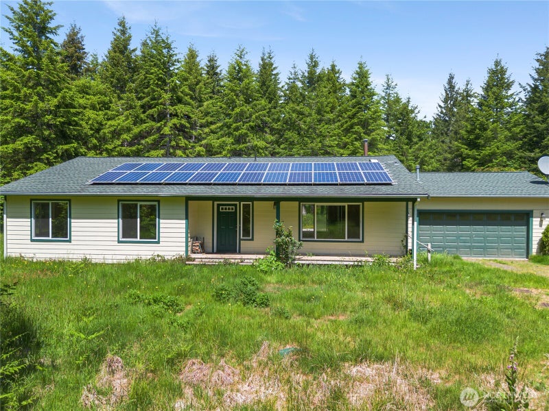 231 W New Moon Lane