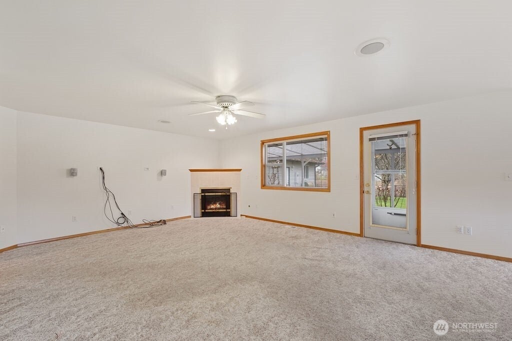 Photo of 13822 Meridian Street, Lake Stevens, WA 98258 (MLS # 2576789)