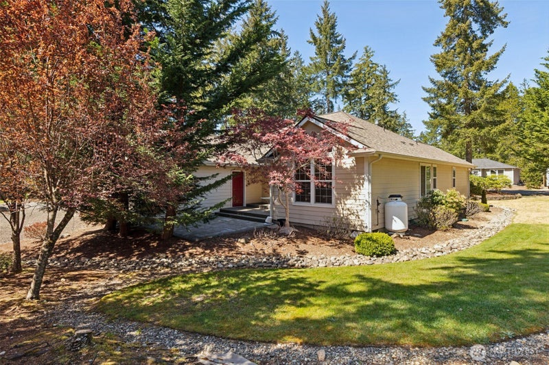 51 E Vine Maple Lane