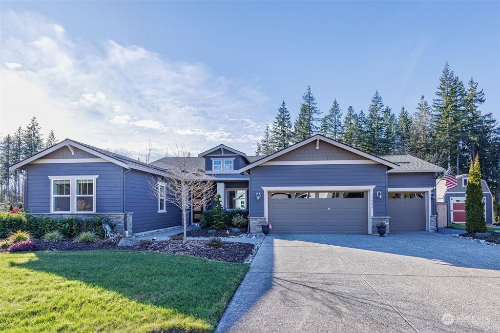 Photo of 11208 146th Avenue NE, Lake Stevens, WA 98258 (MLS # 2200058)