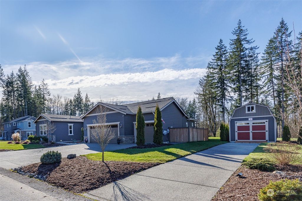 Photo of 11208 146th Avenue NE, Lake Stevens, WA 98258 (MLS # 2200058)