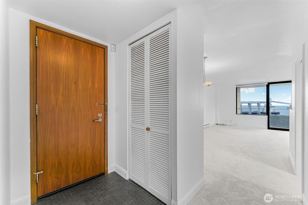 Photo of 521 5th Avenue W #306, Seattle, WA 98119 (MLS # 2534502)