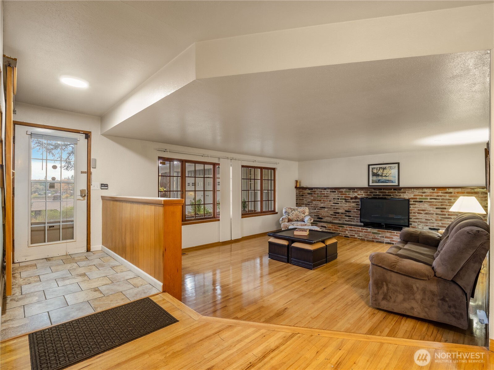 9325 114th Street SW