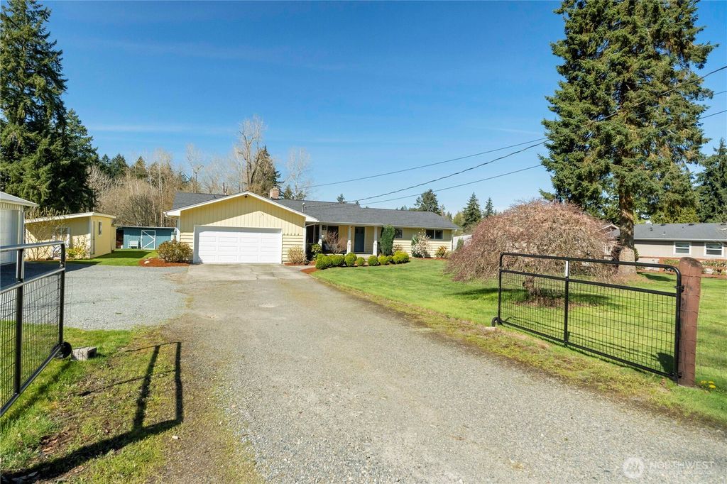 Photo of 12104 26th Avenue E, Tacoma, WA 98445 (MLS # 2503324)