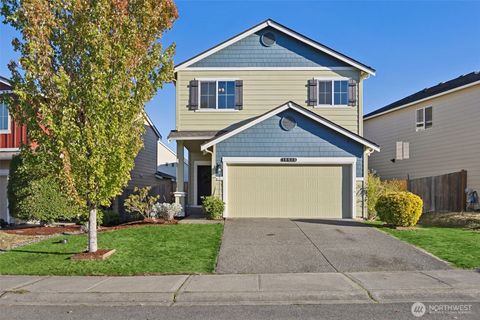 Photo of 18513 115th Avenue E, Puyallup, WA 98374 (MLS # 2443198)