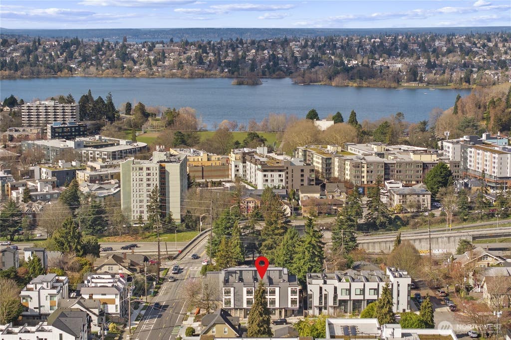 Photo of 7005 9th Avenue NE, Seattle, WA 98115 (MLS # 2565929)