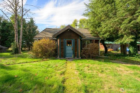 Photo of 60333 State Route 20, Marblemount, WA 98267 (MLS # 2446176)