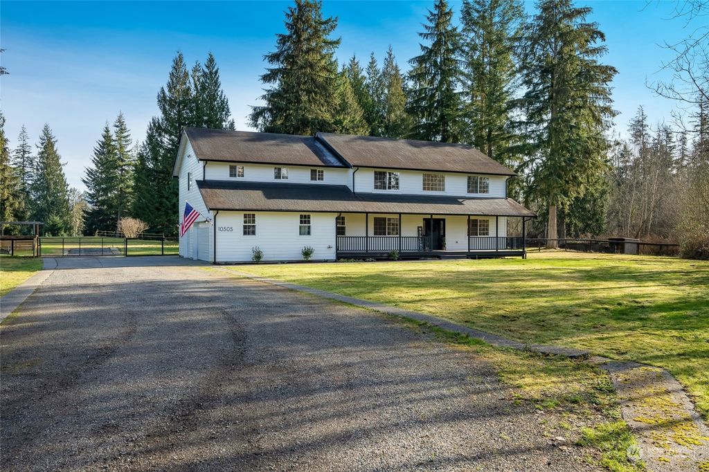 Photo of 10505 117th Street NE, Arlington, WA 98223 (MLS # 2323100)