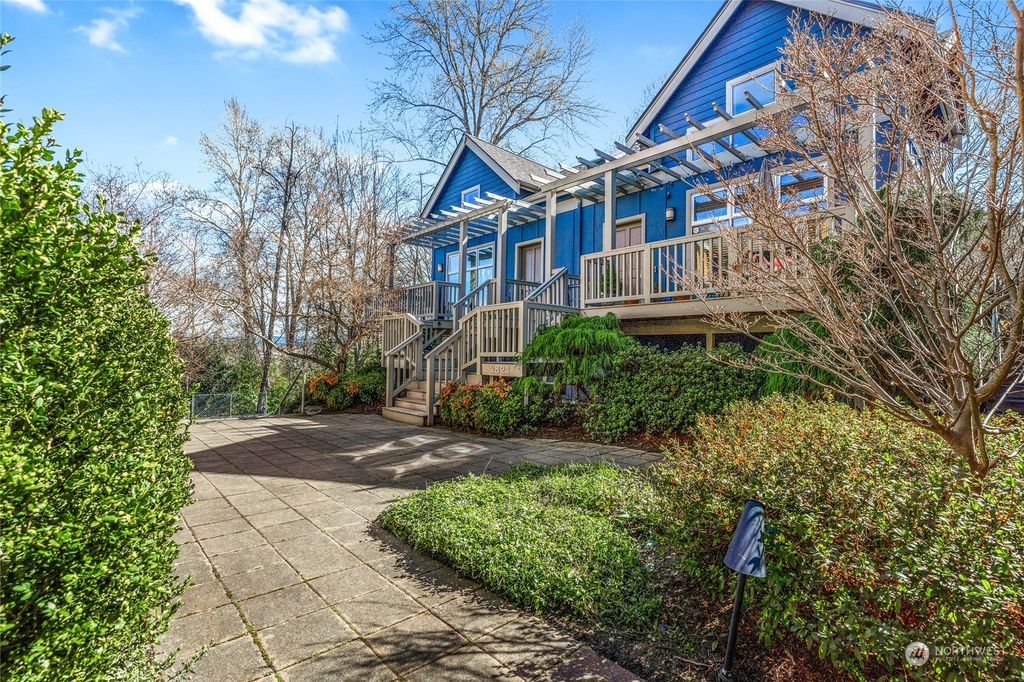 Photo of 2823 24th Avenue S, Seattle, WA 98144 (MLS # 2046709)