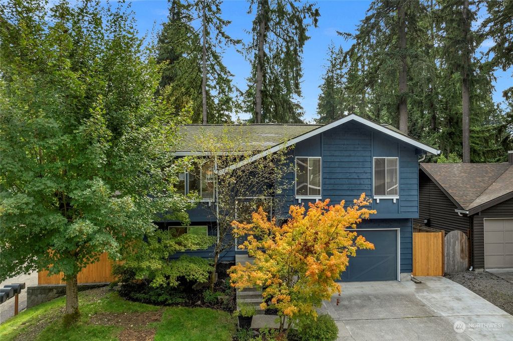 Photo of 26465 186th Court SE, Covington, WA 98042 (MLS # 2290589)