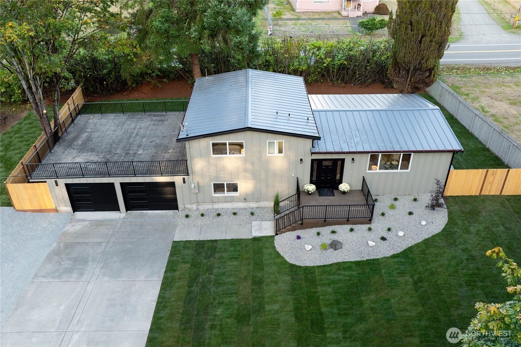 Photo of 28418 152nd Avenue SE, Kent, WA 98042 (MLS # 2587153)