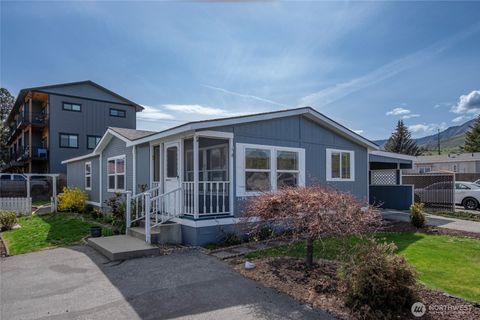 1149 Foothills Lane Unit 25, Wenatchee, WA 98801 - MLS#: 2358276