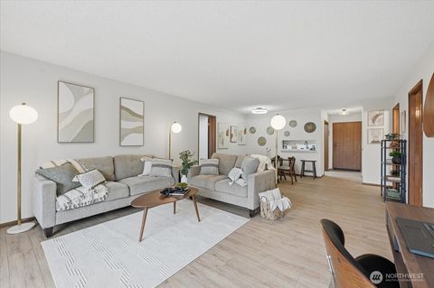 Photo of 3207 Colby Avenue #104, Everett, WA 98201 (MLS # 2472687)