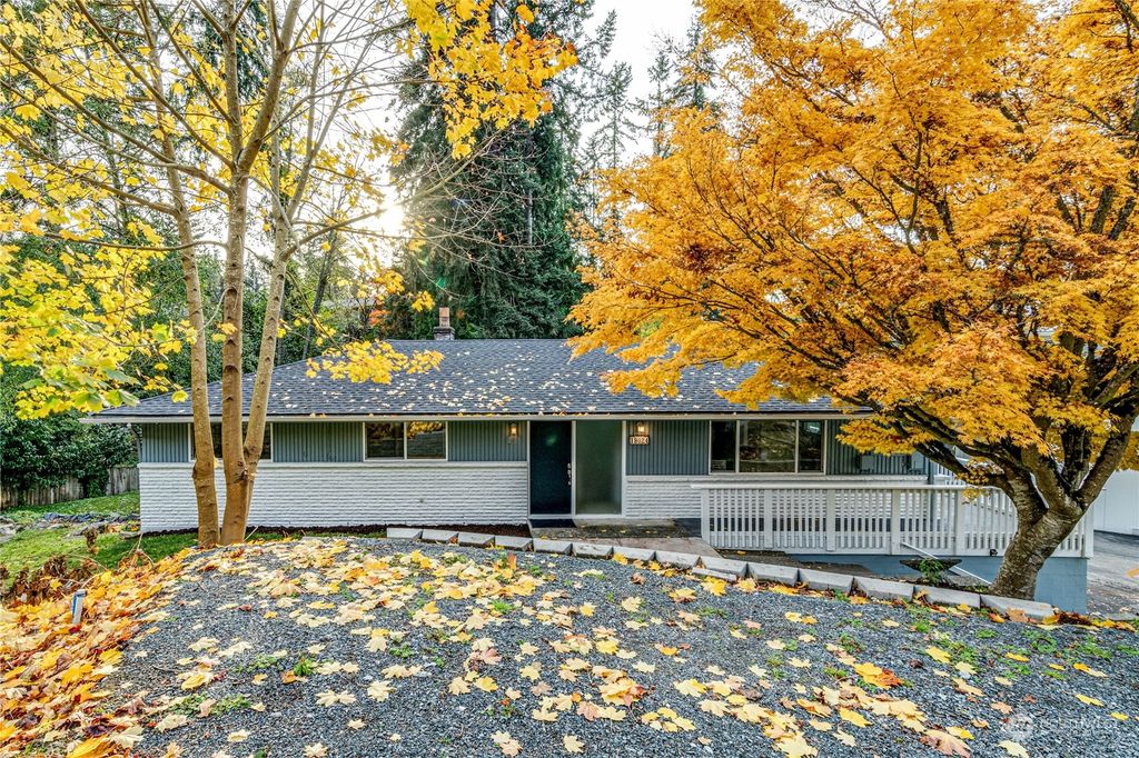 Photo of 19024 75th Avenue W, Lynnwood, WA 98036 (MLS # 2310516)