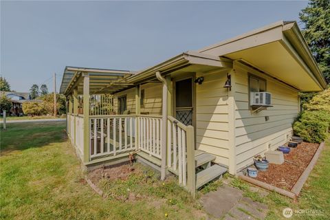 Photo of 5177 Anderson Street, Blaine, WA 98230 (MLS # 2426303)