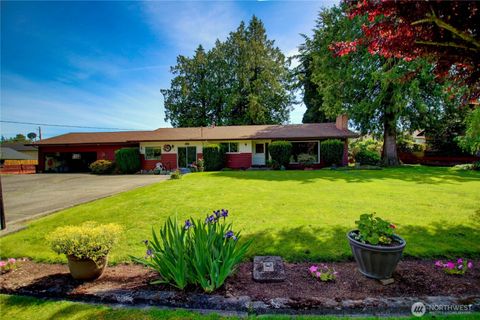 Photo of 2310 Alison Avenue, Mount Vernon, WA 98273 (MLS # 2437110)