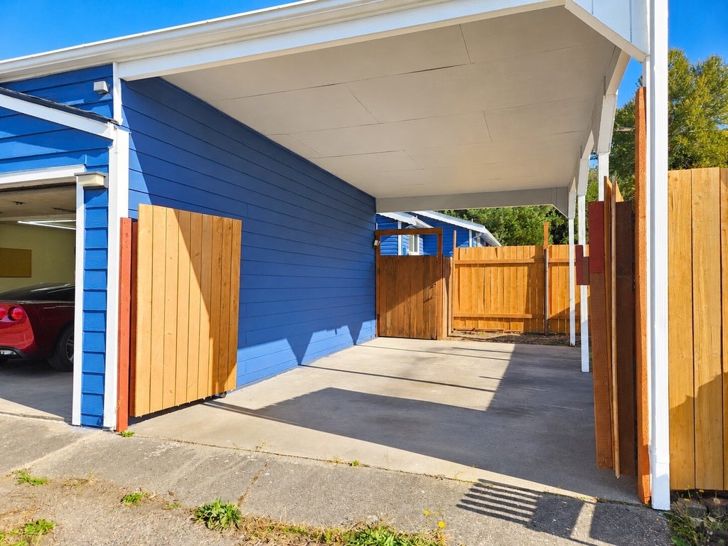 Photo of 2401 S 72nd Street, Tacoma, WA 98409 (MLS # 2597290)
