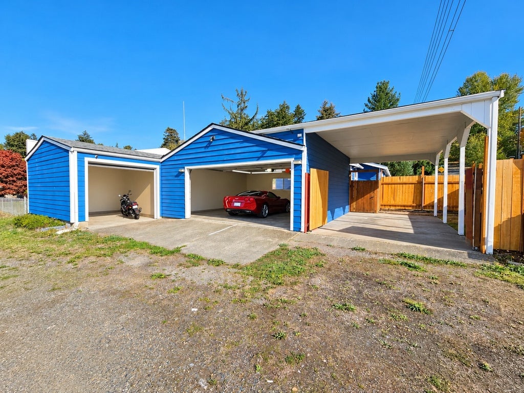 Photo of 2401 S 72nd Street, Tacoma, WA 98409 (MLS # 2597290)