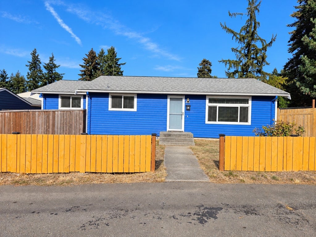 Photo of 2401 S 72nd Street, Tacoma, WA 98409 (MLS # 2597290)