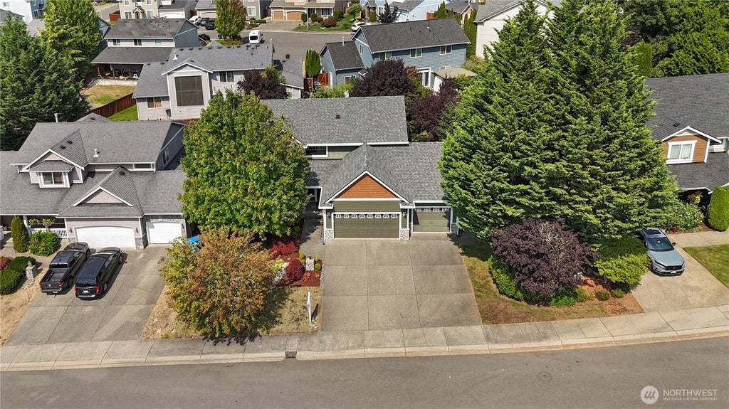 Photo of 11821 184th Street E, Puyallup, WA 98374 (MLS # 2573494)
