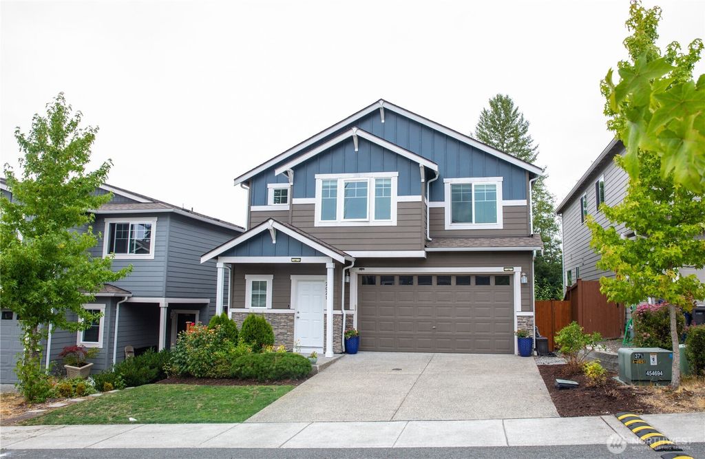 Photo of 2021 148th Place SW #24, Lynnwood, WA 98087 (MLS # 2416889)