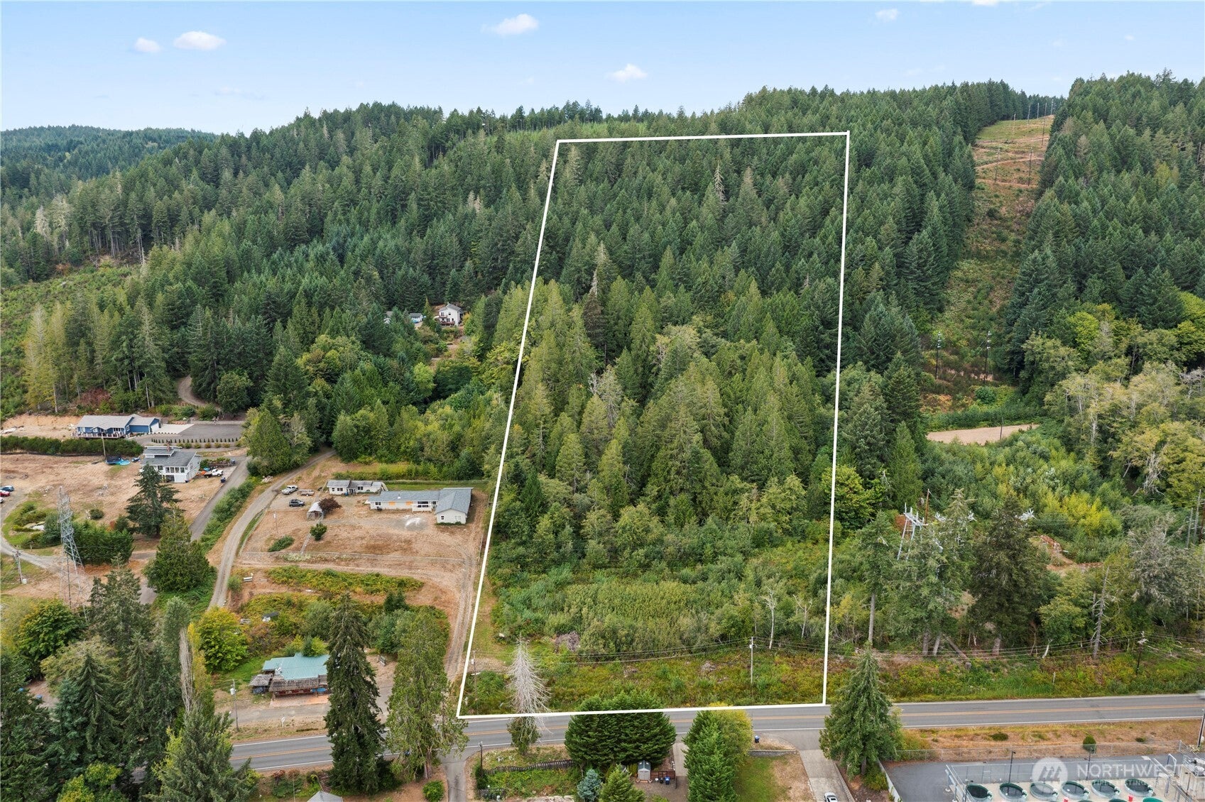 21431 N US Hwy 101