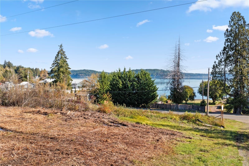 21431 N US Hwy 101