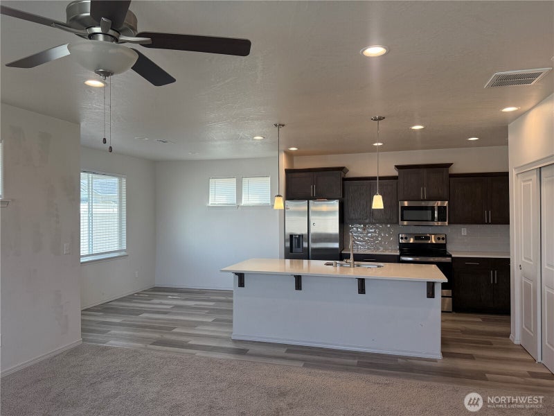 1124 W Aspen Road