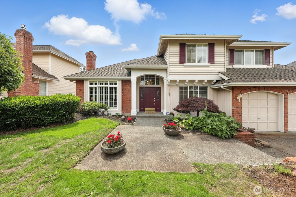 Photo of 13527 42nd Avenue W, Mukilteo, WA 98275 (MLS # 2397335)