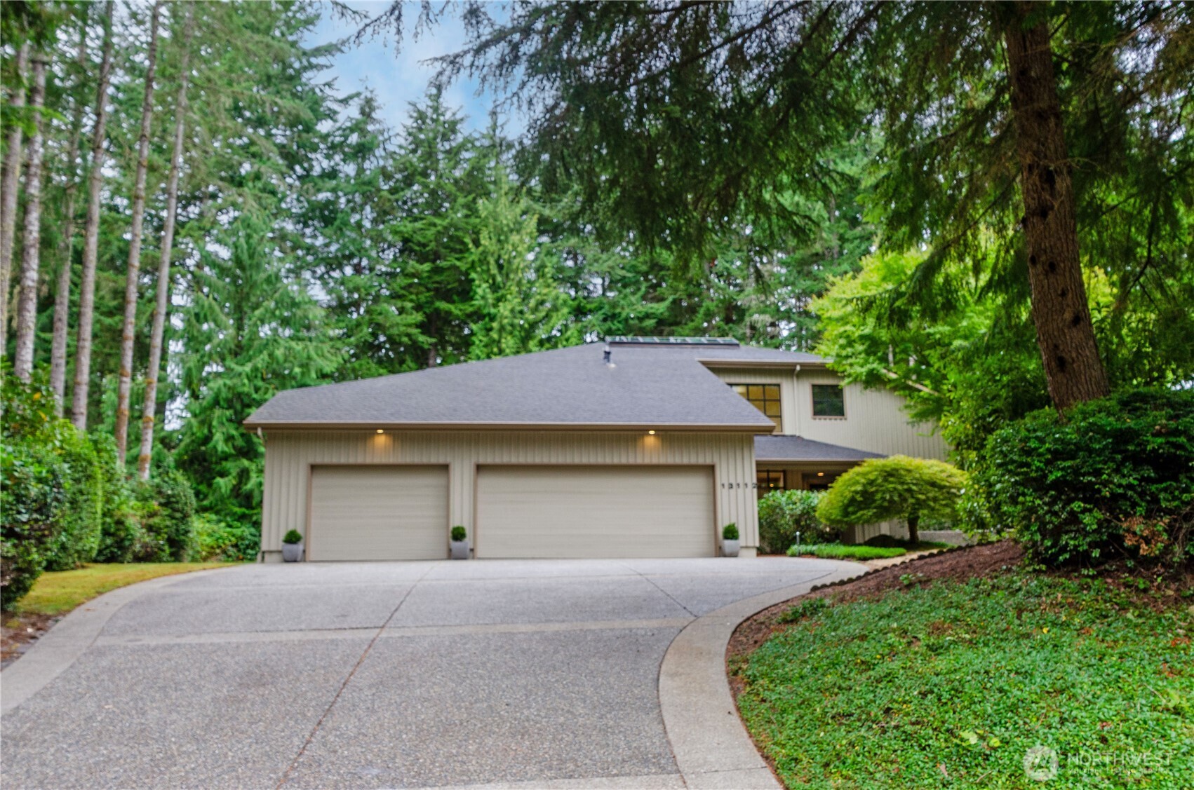13112 Foxglove Drive NW